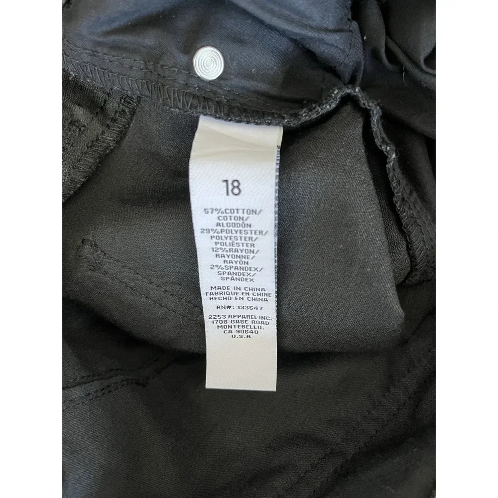 Celebrity Pink Women's Size 18 Black Coated Jeans Hydro Regeneration Denim